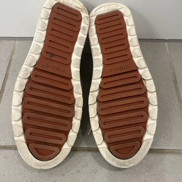 Vionic sneakers - Picture 6 of 6